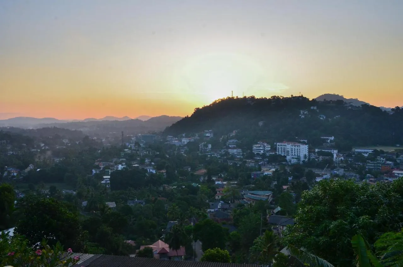 Bed & Breakfast Angel Tower Bed and Breakfast Kandy